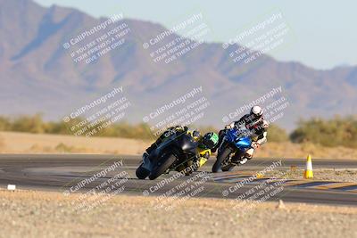 media/Dec-09-2023-SoCal Trackdays (Sat) [[76a8ac2686]]/Turn 15 Set 2 (245pm)/